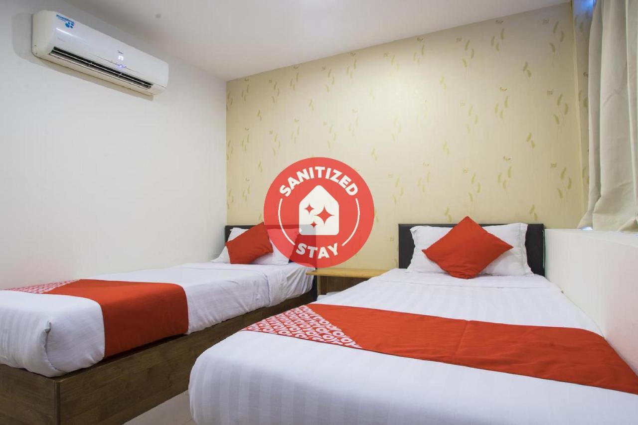 Oyo 982 Hotel Sk 加影 外观 照片
