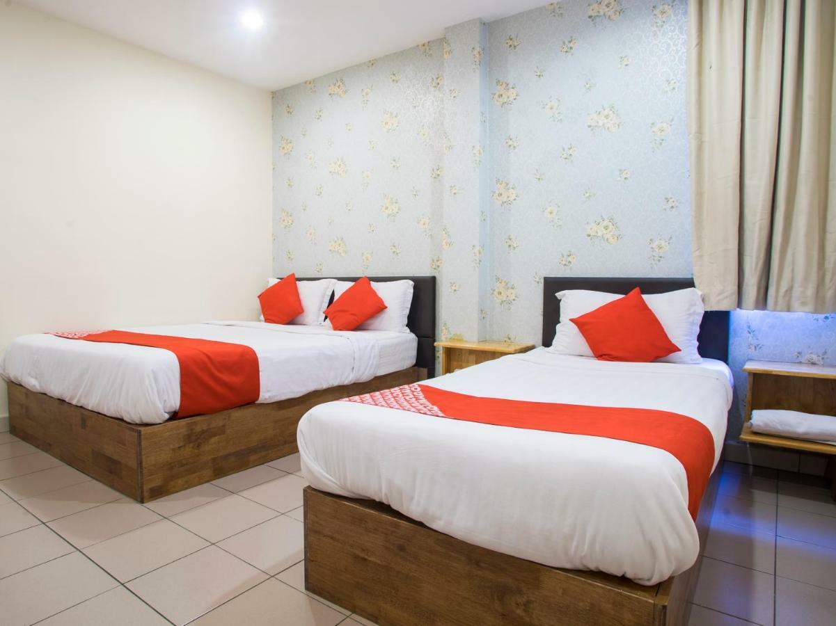 Oyo 982 Hotel Sk 加影 外观 照片