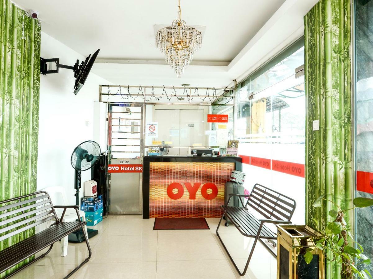 Oyo 982 Hotel Sk 加影 外观 照片